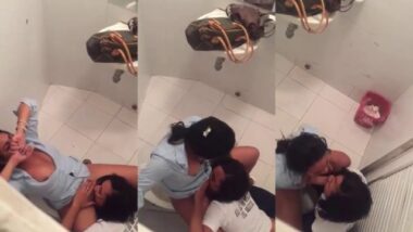 Flagra de duas amigas se pegando no banheiro do barzinho depois do trabalho